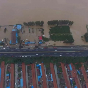 �����R�¡��߲�֮�l(xi��ng)���۹��ܞ�(z��i)�pʧ10�|Ԫ