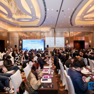 ��ʮ�ߌ��Ϻ����ۘI(y��)������Ї����ۄ�(chu��ng)�·���A�M��Ļ��