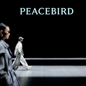 Ů�b���NƷ��������ŮʿƷ�ƶ�����Щ