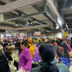 �����߳��м���Ǭ�ݏV��(ch��ng)����_�I(y��)