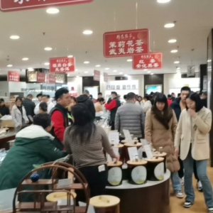 �T��̫�����֖|��(l��i)�����T����ǰ3С�r(sh��)�°࣡��(chu��ng)ʼ�ˣ�?ji��n)T��ȫ���ݼ�140��