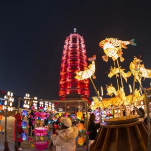 �Ͼ����c(di��n)��Ȧ����(ji��)�����N��18.4�|Ԫ���վ�ͬ�����L(zh��ng)7.8%