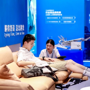 LyinFun��ħ�������Ї�����/����ɳ�l(f��)չ������r����Ȥ���ǻ��ܴa