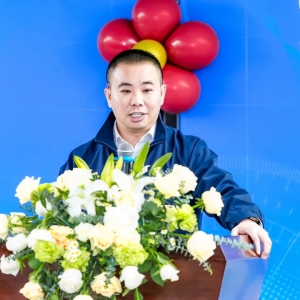 �F�ݺ������ж����L(zh��ng)����������_(d��)�ɕ�(hu��)�����M(j��n)��I(y��)