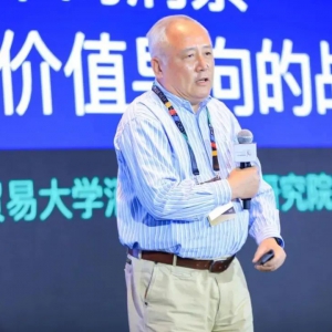 �׶���(j��ng)�Q(m��o)��W���ƽ���ڣ��rֵ��(chu��ng)�������ۘI(y��)δ���l(f��)չ�����څ��