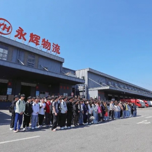 ���x�������M(j��n)У��������e�k��У�������^�������(d��ng)