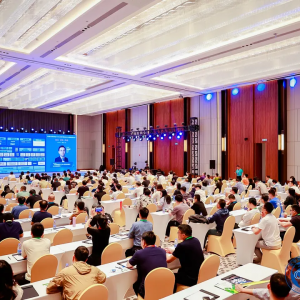 ��9���Ї�(gu��)���M(f��i)ƷCIO���(hu��)�A�M�ɹ��]Ļ����10���Ї�(gu��)���M(f��i)ƷCIO���(hu��)�ߵ�2���Ї�(gu��)AI��ģ�͑�(y��ng) ...