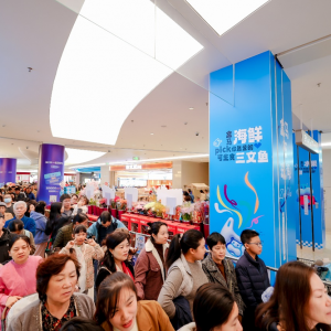 ���R�麣�׵���أ��۰����M�ߟ���L�r