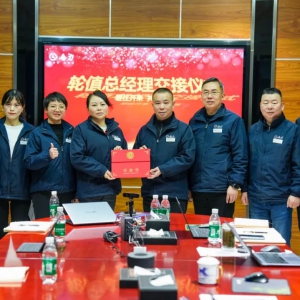 �F�ݺ������м��Fֵ݆���������Ӄxʽ�A�M�e��