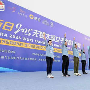 ���՘sҫ����̫��Ů�Ӱ��R����ِ���ϵġ��������ܳ�����������