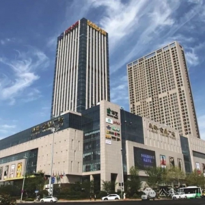 80������ɽӰ����H�칧����������Ⱥ���F�����L