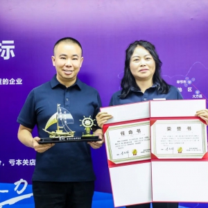 �F�ݺ������м��F(tu��n)����������ֵ݆����(j��ng)������